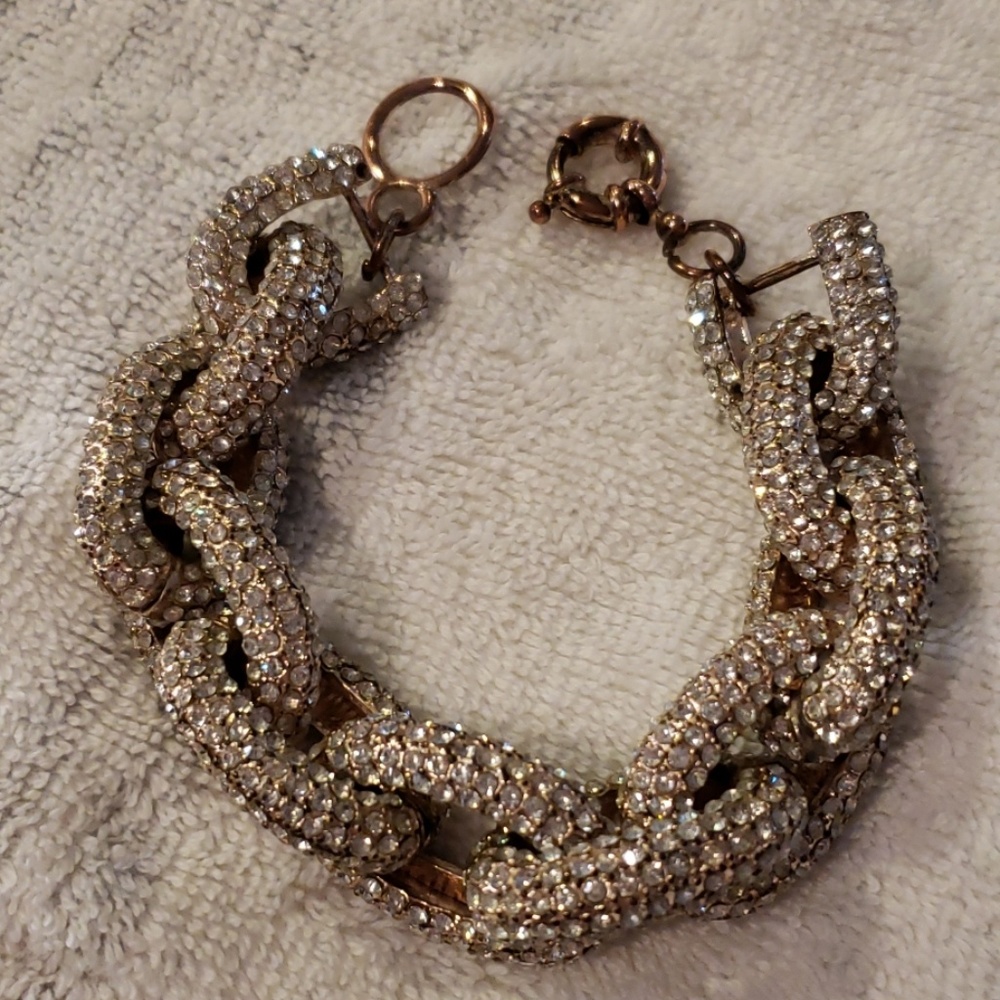 Rose Gold rhinestone adorned bracelet - Picture 3 of 8